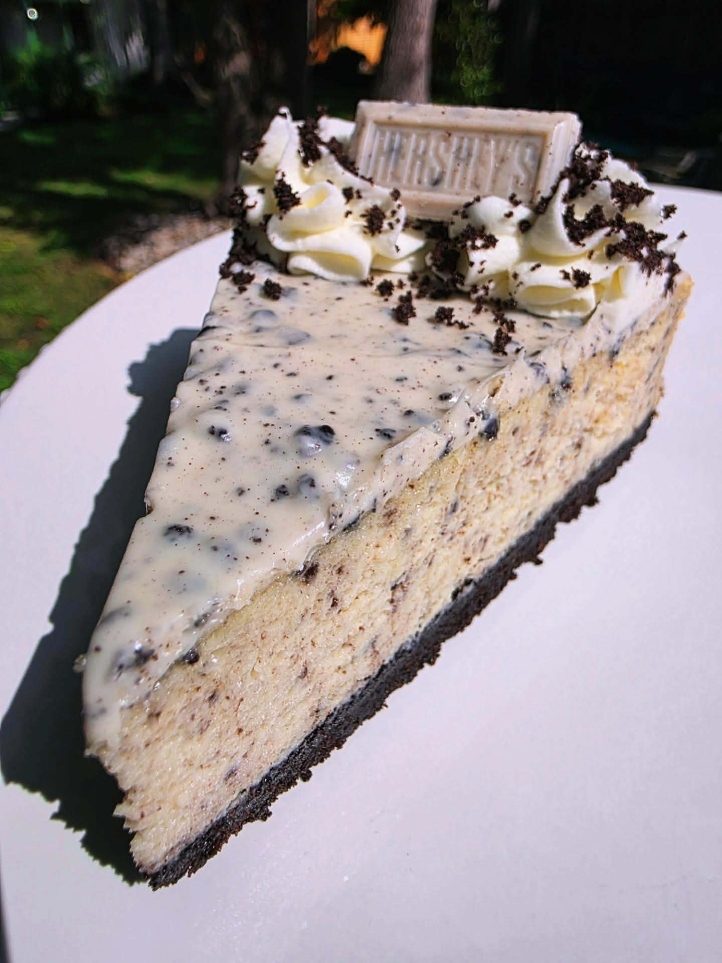 Cookies-N-Creme-Cheesecake